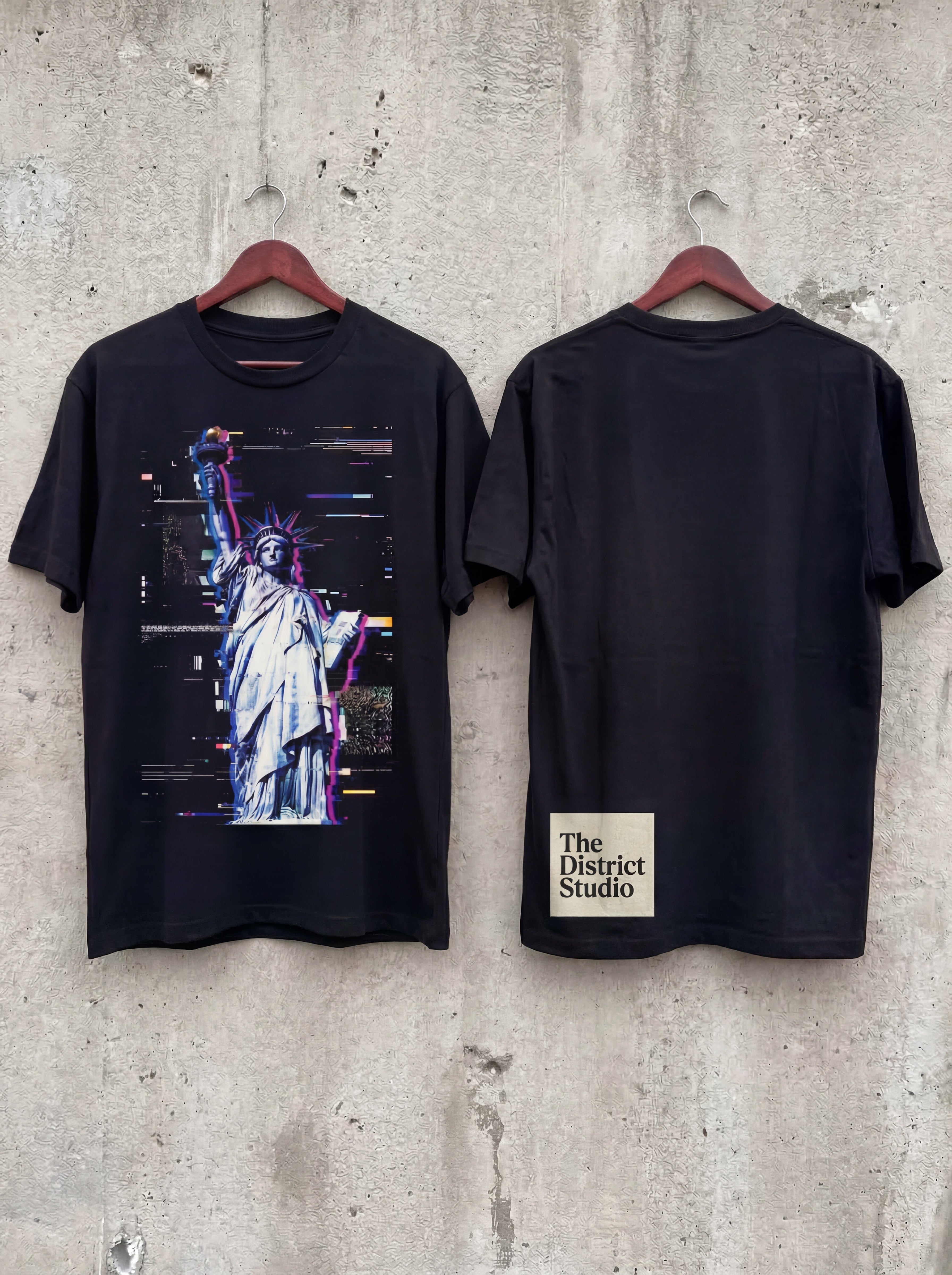 D98 Freedom Tee - Statue of Liberty